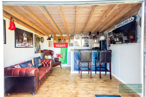 Photo 14- click for photo gallery